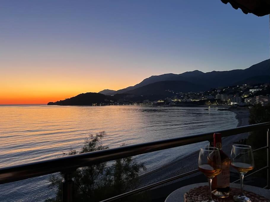 Apartment Potam'sea Bliss 38- Front, Sun Beds & Parking Himare